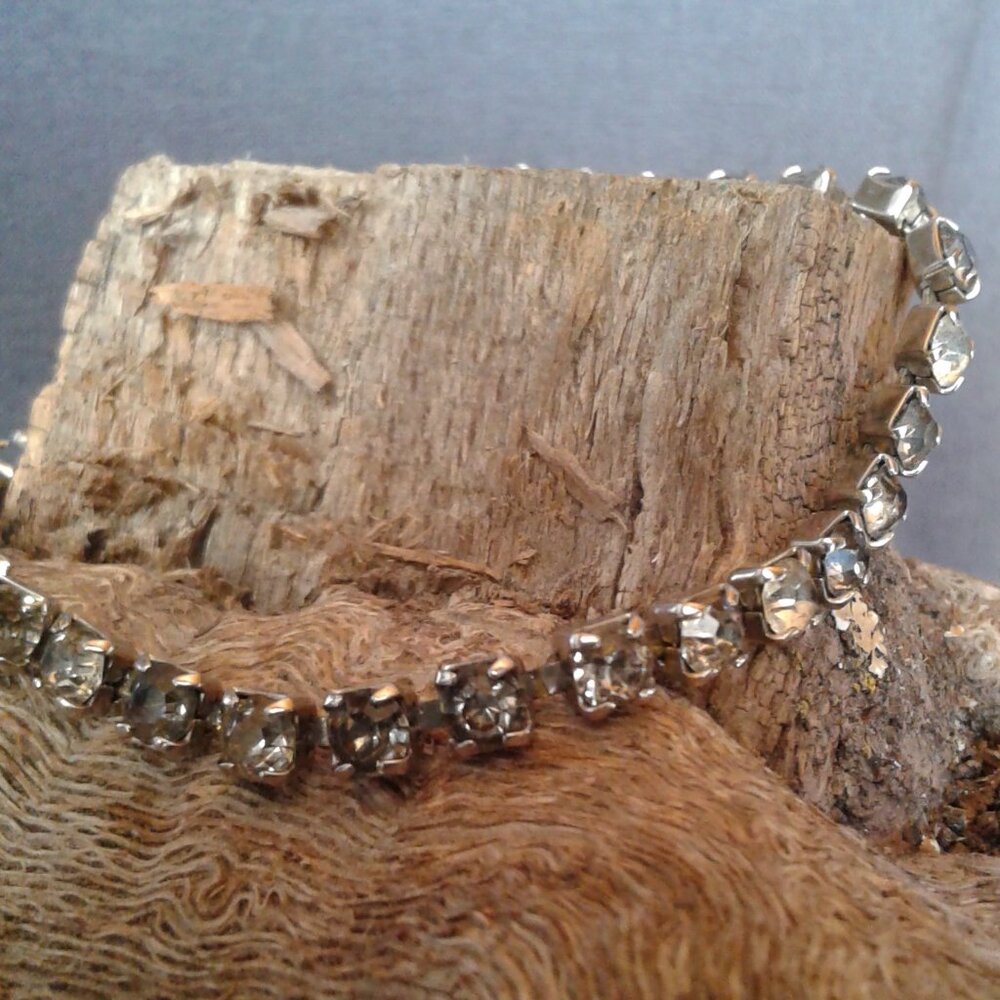 Vintage No Brand Rhinestone Bracelet Smoky Gray Color Silver Metal
